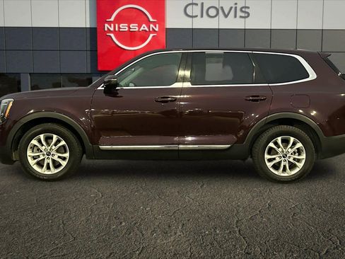 Used 2020 Kia Telluride LX image 6