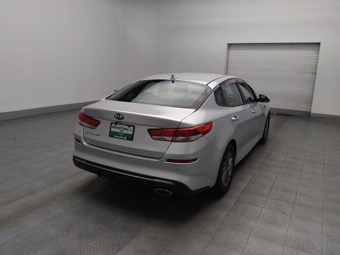 Used 2020 Kia Optima LX image 9