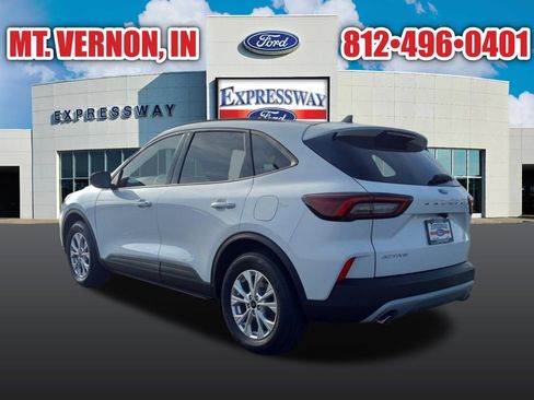 New 2026 Ford Escape Active FWD image 8