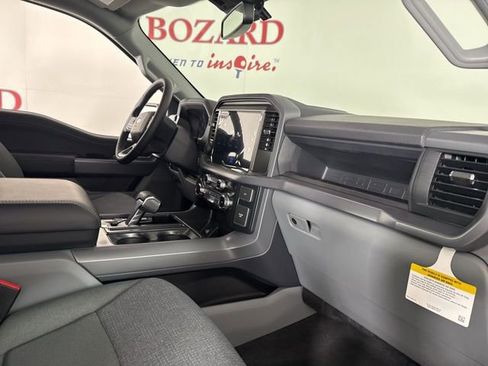 New 2025 Ford F150 Lightning XLT image 21