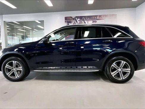 Used 2016 Mercedes-Benz GLC 300 4MATIC image 3