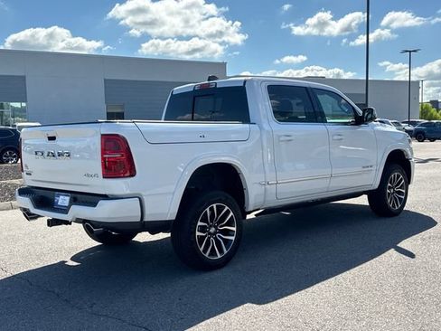 Used 2025 RAM 1500 Limited w/ Body Color Bumper Group AWD/4WD image 5