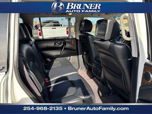 Used 2016 INFINITI QX80 2WD w/ Driver's Assistance Package image 18