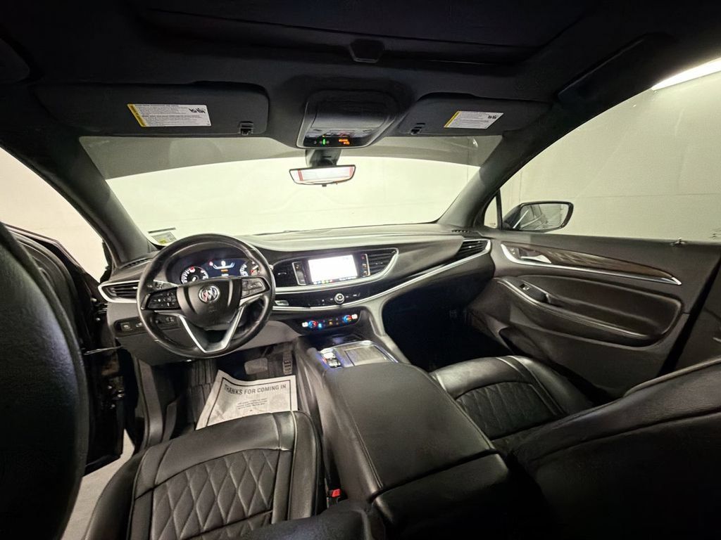 Used 2022 Buick Enclave Avenir w/ Avenir Technology Package FWD image 21