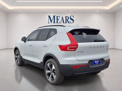 New 2026 Volvo XC40 B5 Plus w/ Protection Package Premier