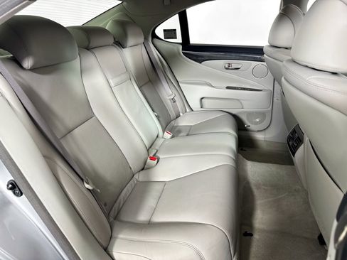 Used 2008 Lexus LS 460 image 31
