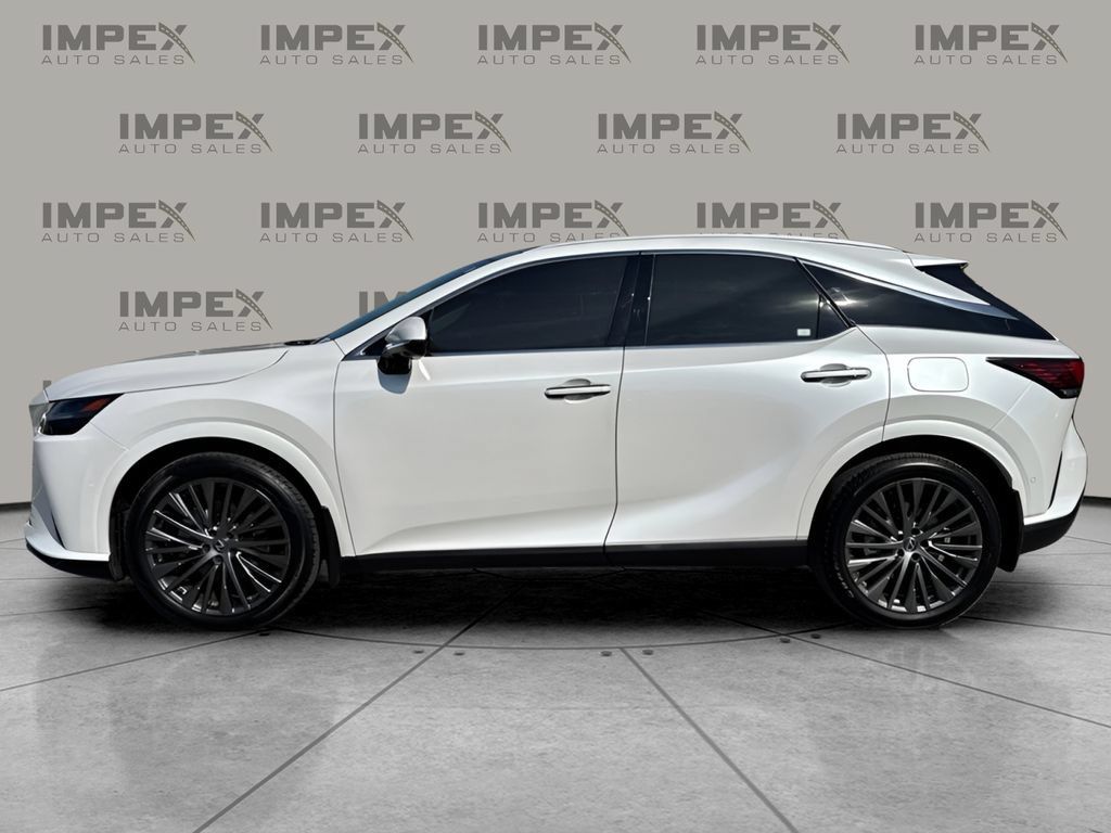 Used 2024 Lexus RX 350 FWD w/ Convenience Package image 2