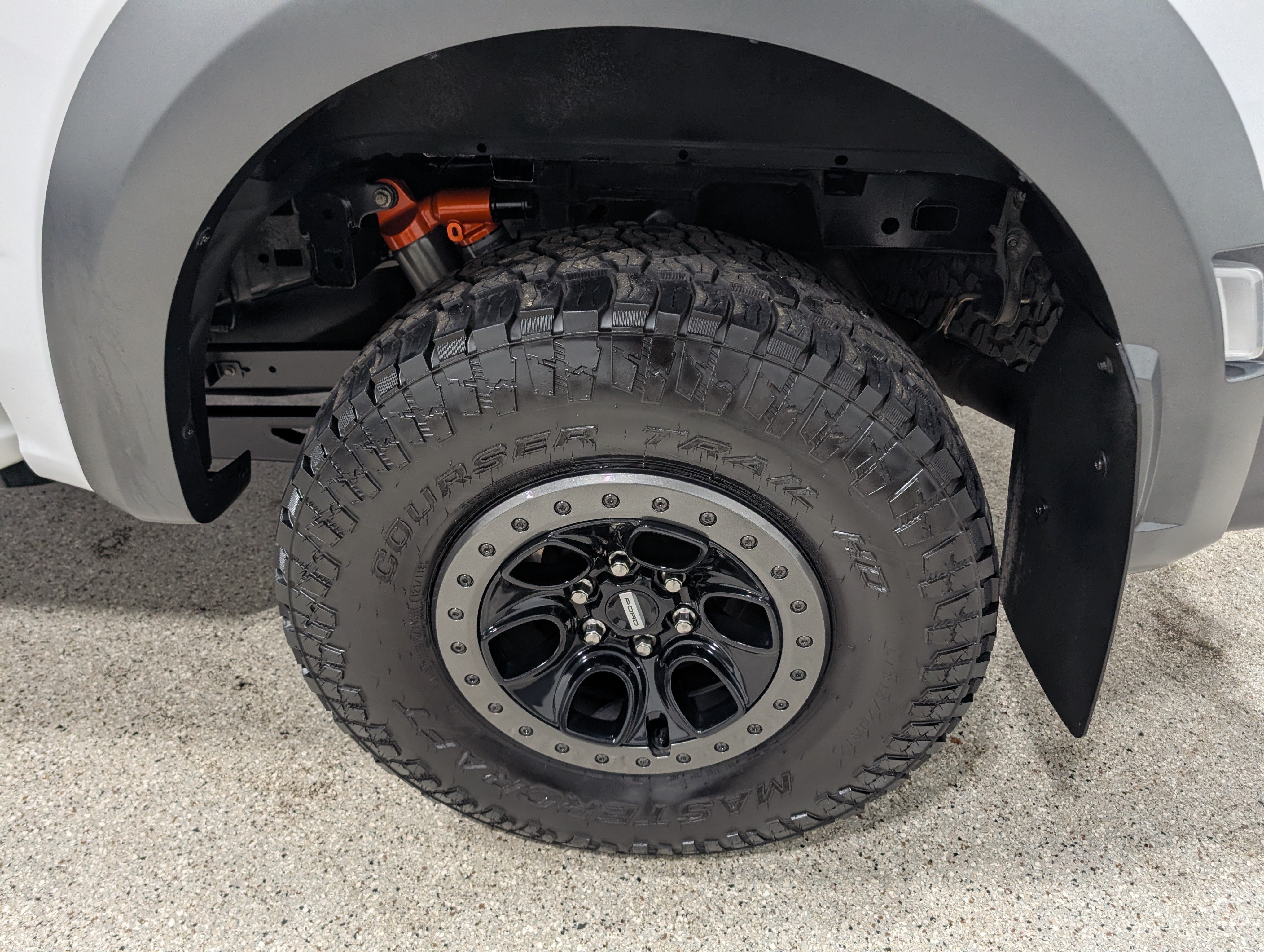 Used 2022 Ford F150 Raptor w/ Equipment Group 801A High AWD/4WD image 12