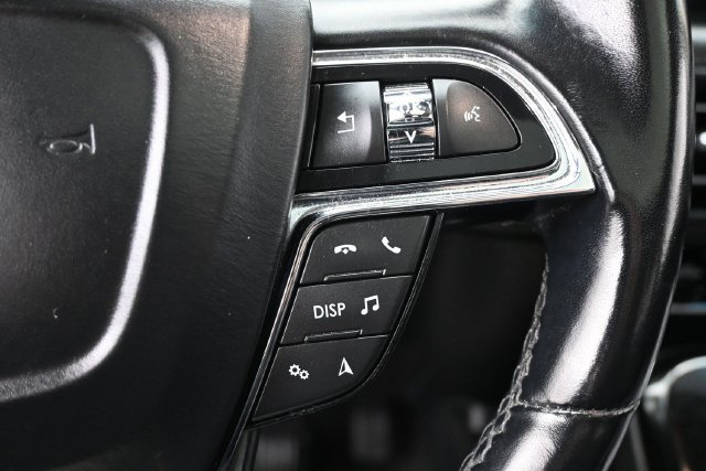 Used 2023 Lincoln Nautilus Reserve FWD image 21
