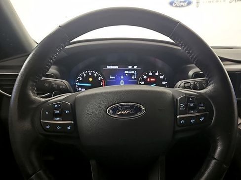 Used 2020 Ford Explorer XLT w/ Equipment Group 202A image 19