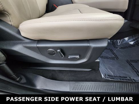 Used 2024 Ford Expedition Max Limited image 26