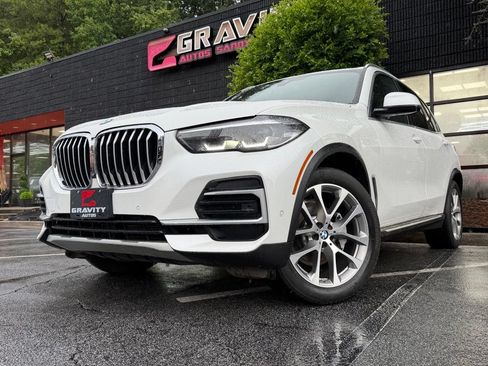 Used 2023 BMW X5 xDrive40i AWD/4WD image 2