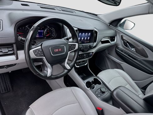 Used 2023 GMC Terrain SLT image 7