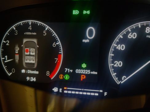 Used 2025 Honda Civic LX image 6