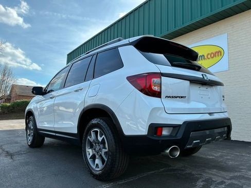 Used 2023 Honda Passport TrailSport image 7