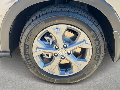 New 2026 Honda HR-V LX image 9