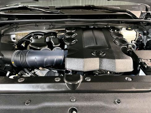 Used 2024 Toyota 4Runner Limited image 10