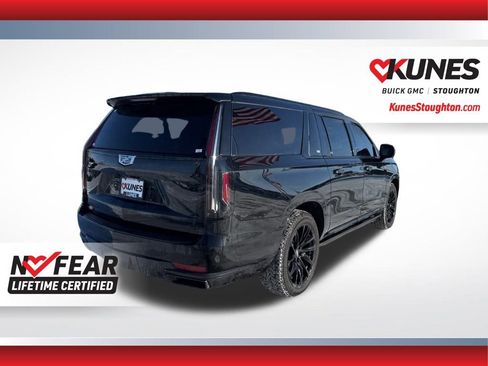 Used 2024 Cadillac Escalade ESV Sport Platinum w/ LPO, ONYX Package image 79