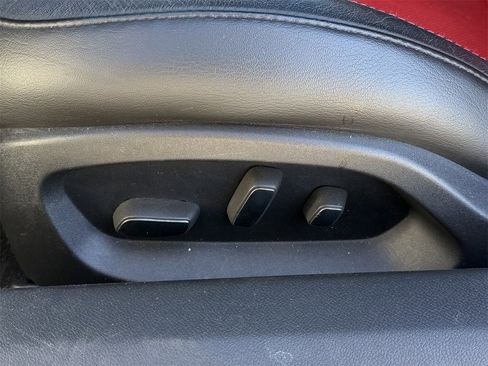 Used 2016 Chevrolet Corvette Stingray Coupe w/ 2LT Preferred Equipment Group image 27