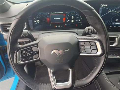 Used 2024 Ford Mustang Premium image 18