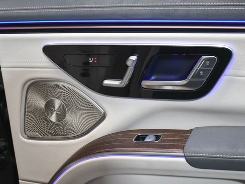 Used 2023 Mercedes-Benz EQS 450+ 4MATIC SUV image 17