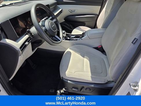 Used 2025 Hyundai Tucson SEL FWD image 10