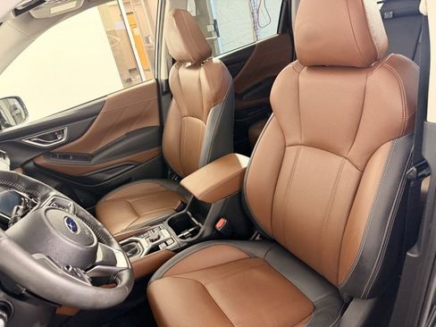Used 2022 Subaru Forester Touring w/ Popular Package #3 image 22
