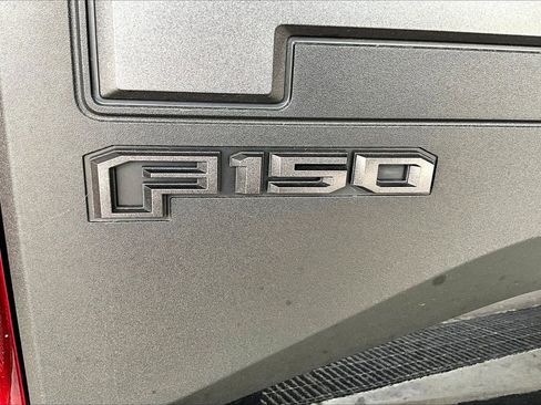 Used 2019 Ford F150 Raptor w/ Equipment Group 802A Luxury image 9