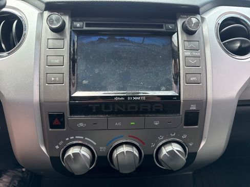 Used 2018 Toyota Tundra SR5 RWD image 9