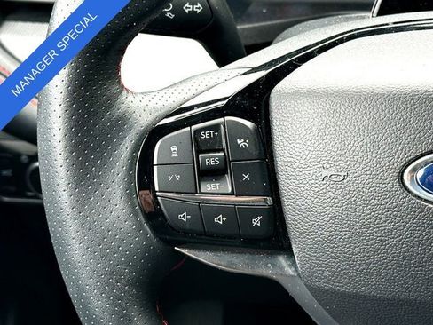 Used 2025 Ford Explorer ST-Line AWD/4WD image 23
