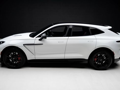 Used 2023 Aston Martin DBX 707 AWD/4WD image 16