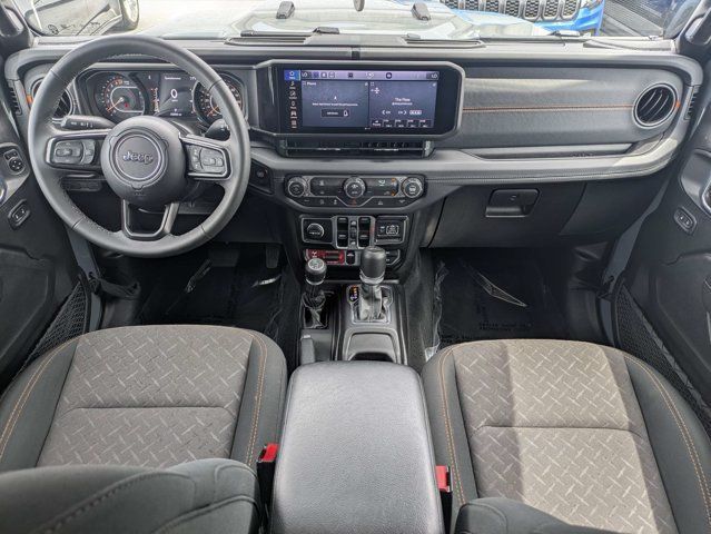 Certified 2026 Jeep Gladiator Mojave AWD/4WD image 15