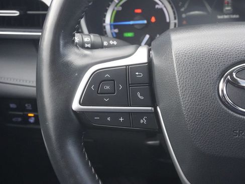 Used 2022 Toyota Highlander Platinum image 12