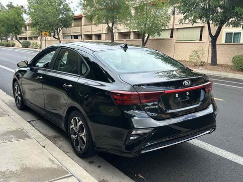 Used 2020 Kia Forte LXS image 6
