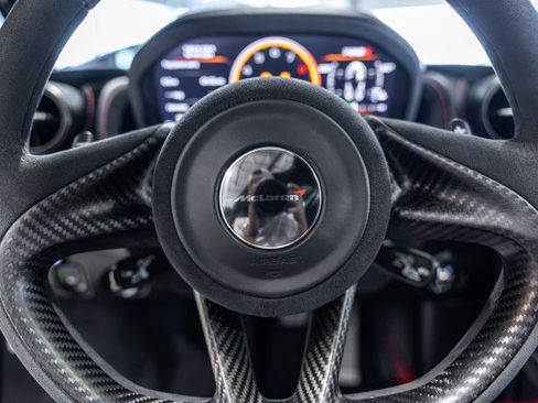 Used 2018 McLaren 720S Performance RWD image 43