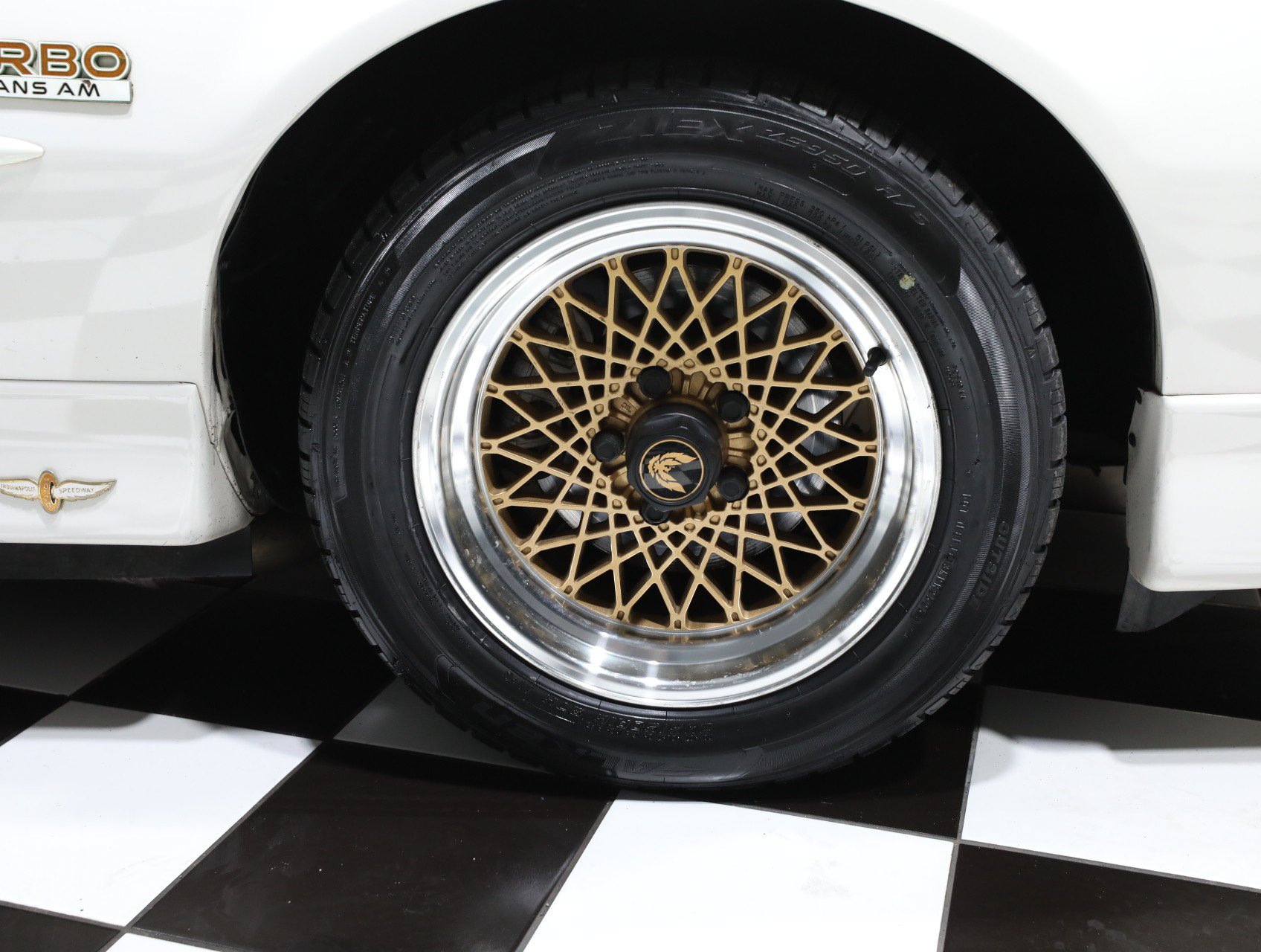Used 1989 Pontiac Firebird Trans Am RWD image 39