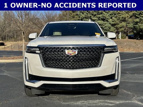 Used 2024 Cadillac Escalade ESV Premium Luxury image 14