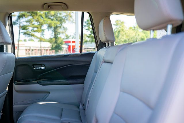 Used 2017 Honda Pilot EX-L image 27