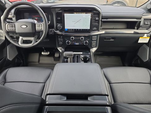 New 2025 Ford F150 Lariat w/ Equipment Group 502A High image 8