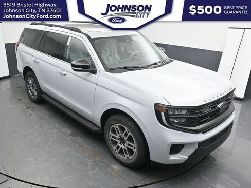 New 2026 Ford Expedition Active AWD/4WD image 15