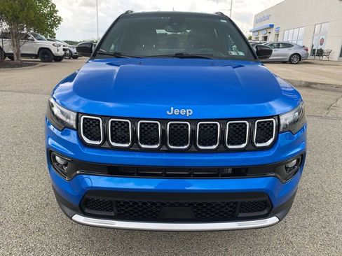 Used 2023 Jeep Compass Limited AWD/4WD image 8