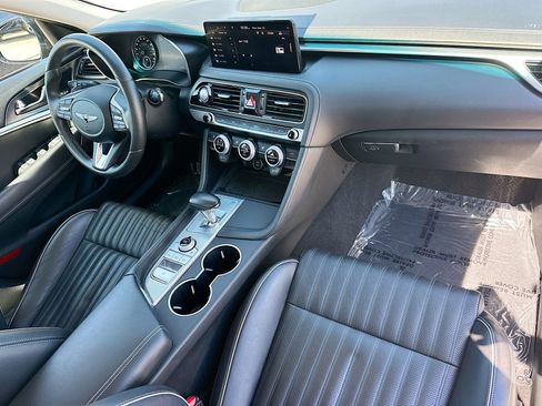 Used 2022 Genesis G70 2.0T w/ Prestige Package RWD image 32
