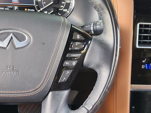 Used 2024 INFINITI QX80 Sensory AWD/4WD image 29