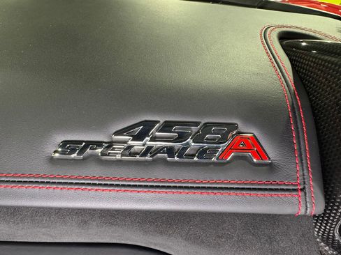 Used 2015 Ferrari 458 Speciale A image 36