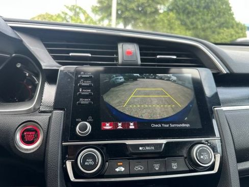 Used 2019 Honda Civic Sport image 17