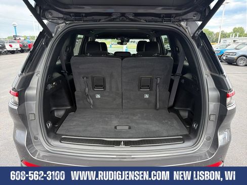 Used 2023 Jeep Grand Cherokee L Laredo AWD/4WD image 21