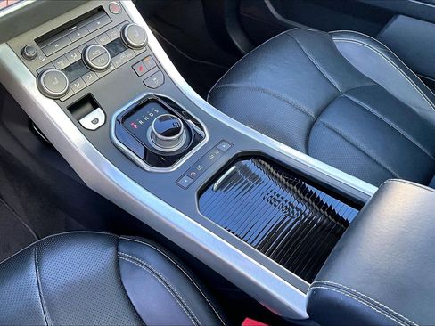 Used 2016 Land Rover Range Rover Evoque HSE image 18