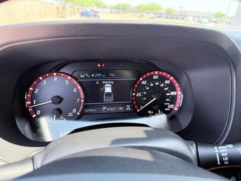 Certified 2025 Nissan Frontier PRO-4X w/ Pro Convenience Package AWD/4WD image 10