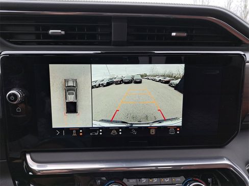 Used 2024 GMC Sierra 1500 Denali Ultimate image 28