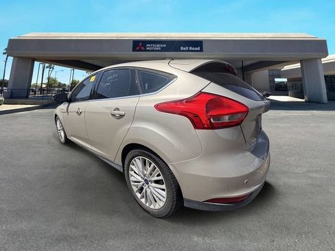 Used 2017 Ford Focus Titanium FWD image 8